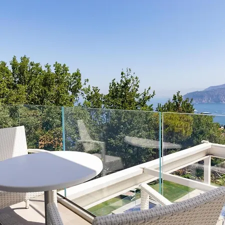 Unique View Villa With Private Pool Near Sorrento Willa *