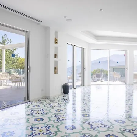 Unique View Villa With Private Pool Near Sorrento Willa *